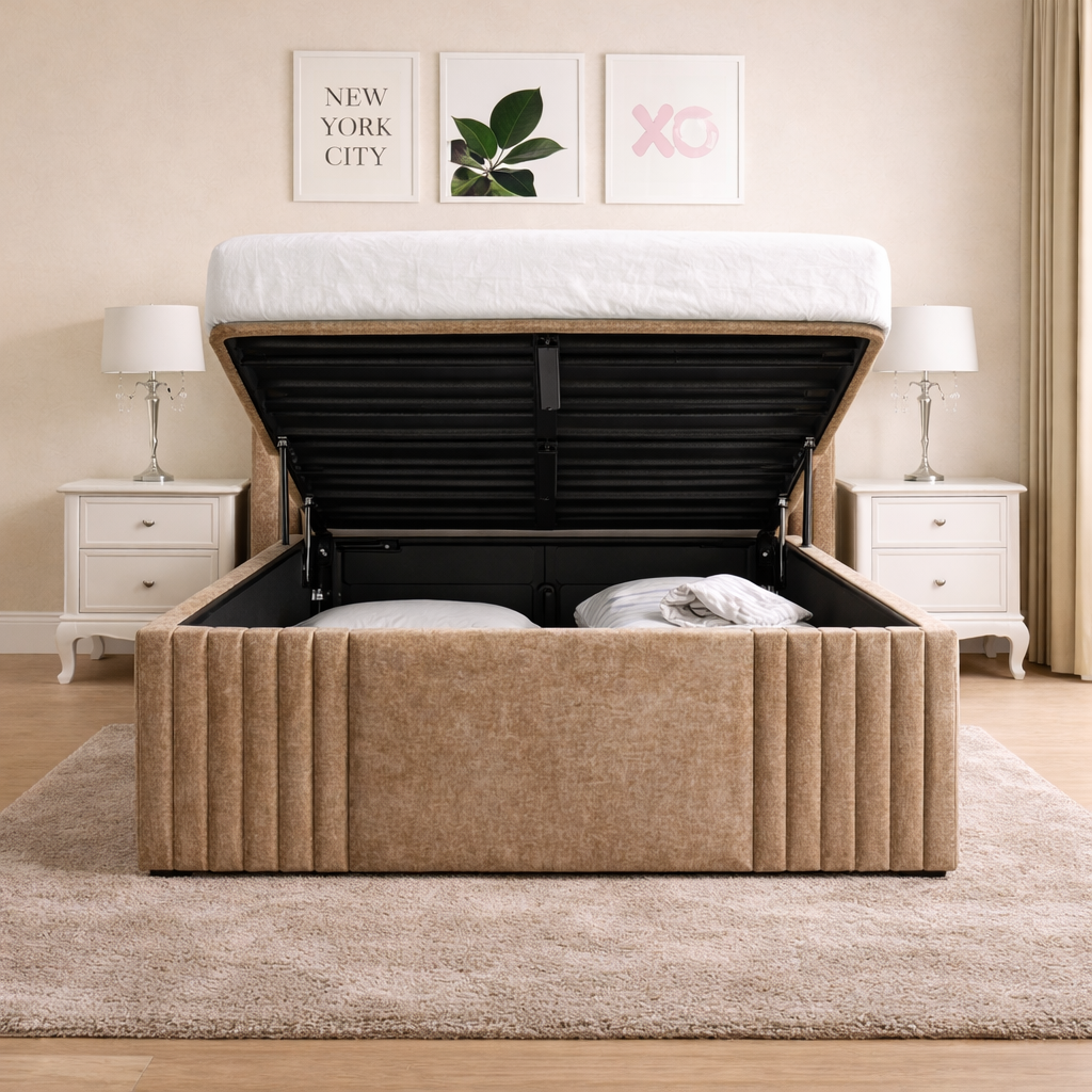 Andre Devonshire Winged Panel Upholstered Bed